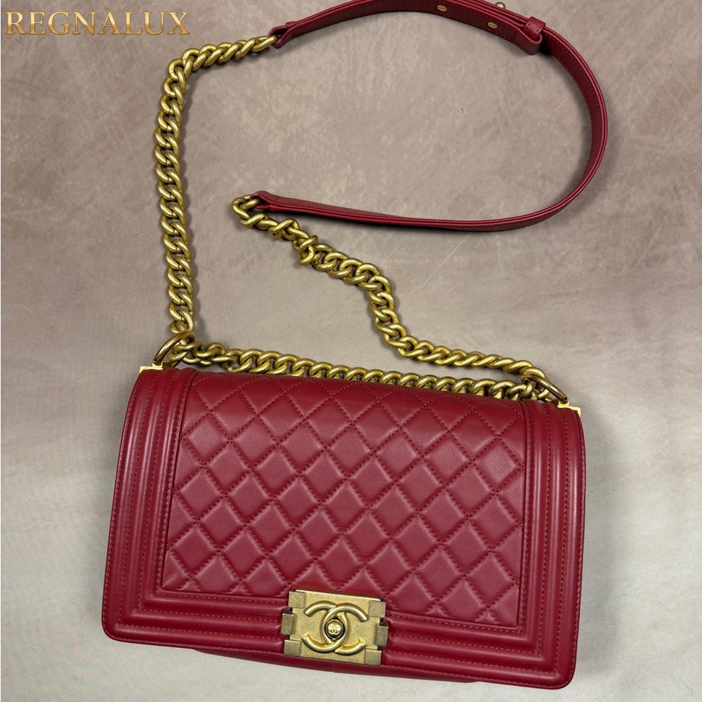 CHANEL BOY CALFSKIN/QUILTED SHOULDER BAG MEDIUM RED LEATHER - GREAT CONDITION